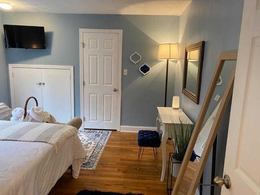 Unique & Peaceful Boston Home Extérieur photo