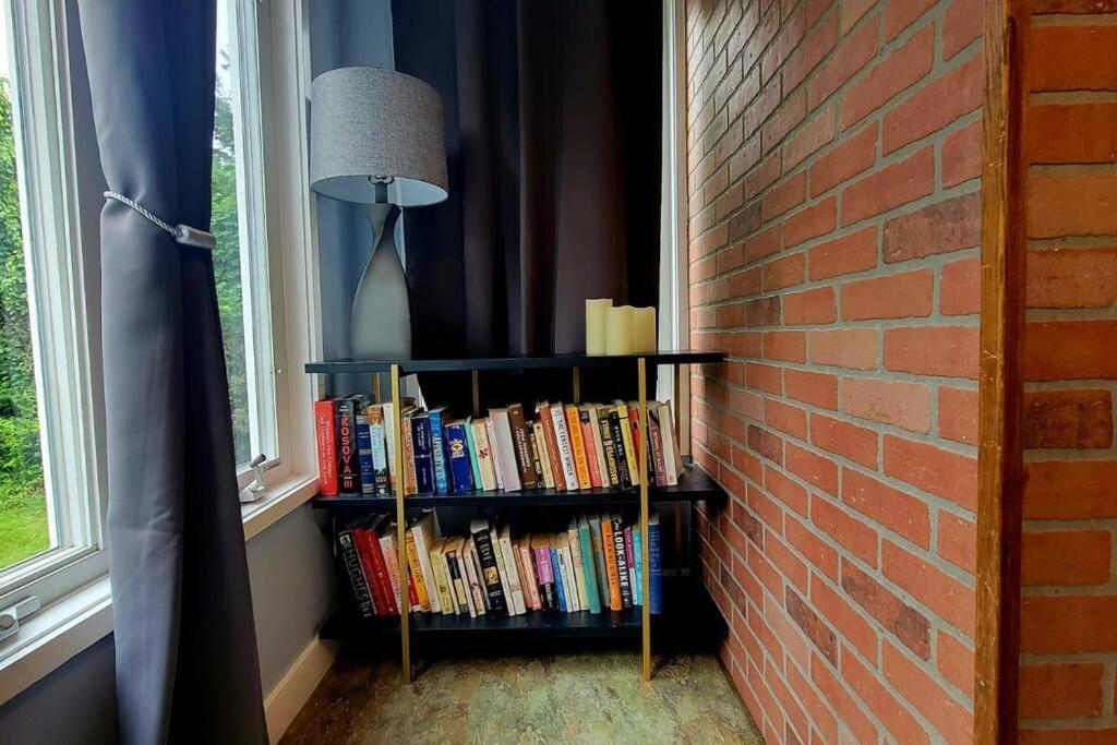 Unique & Peaceful Boston Home Extérieur photo